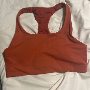 Lululemon sports bra size 6